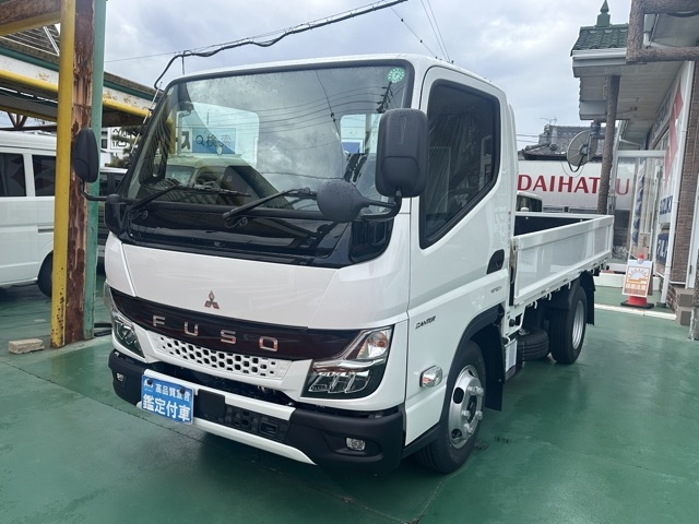 キャンター(三菱)レンタ登録済未使用車 1