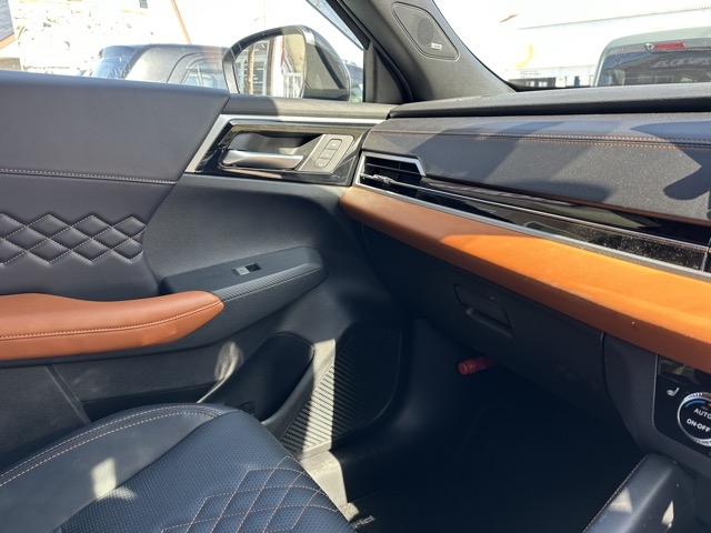 アウトランダー(三菱)中古車 21