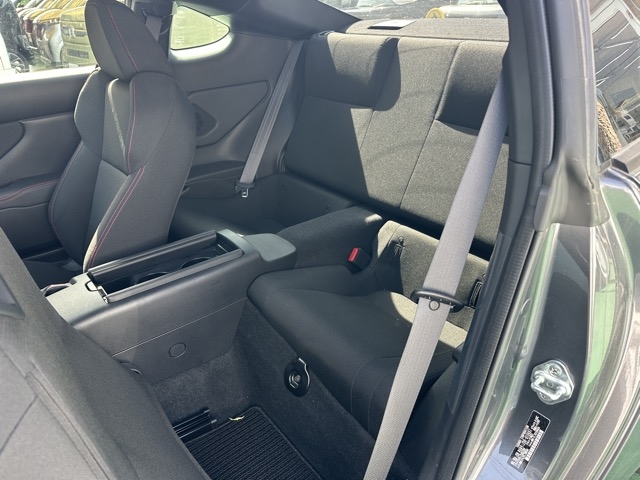 BRZ(スバル)中古車 4