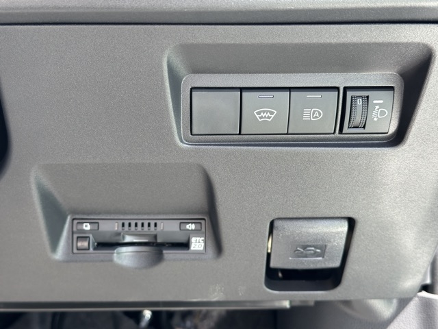 GRヤリス(トヨタ)中古車 13
