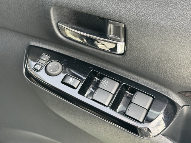 eKクロススペース(三菱)中古車 12