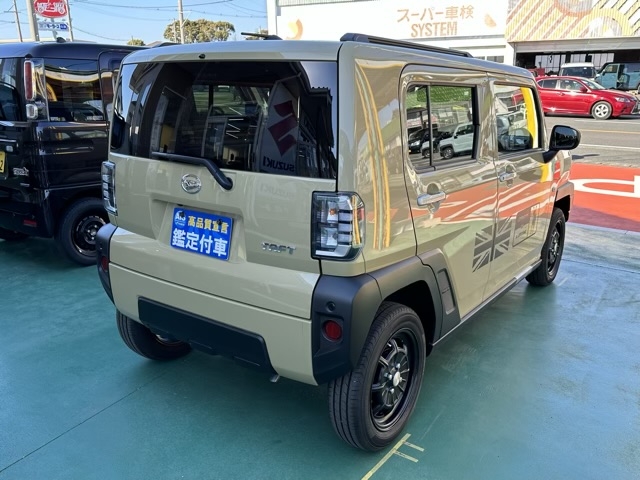 タフト(ダムド)新車見本展示無 9