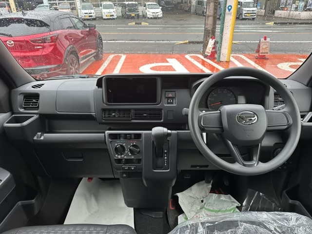 ハイゼット(ダムド)新車見本展示無 14