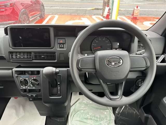 ハイゼット(ダムド)新車見本展示無 15