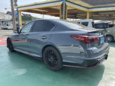 スカイライン(ニッサン)中古車 後方