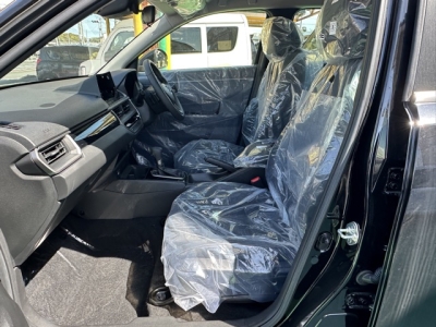 WR-V(ホンダ)登録済未使用車 前席内装