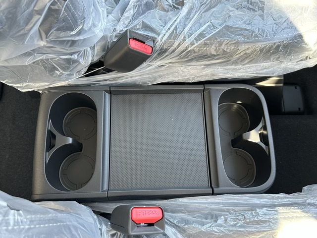 デリカD:5(三菱)登録済未使用車 20