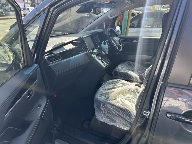 デリカD:5(三菱)登録済未使用車 5