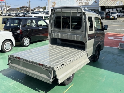 キャリートラック(スズキ)中古車 内外装写真他２