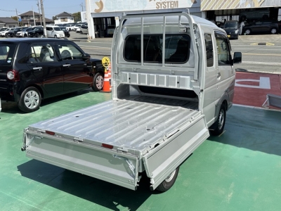 キャリイトラック(スズキ)中古車 内外装写真他２