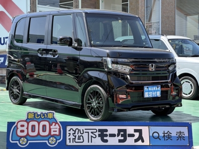 N-BOXカスタム(ホンダ)中古車 全体