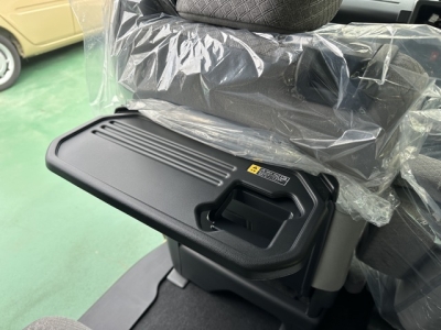 タント(ダイハツ)届出済未使用車 内外装写真他１