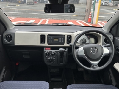 アルトのOEM(スズキ)中古車 後席内装