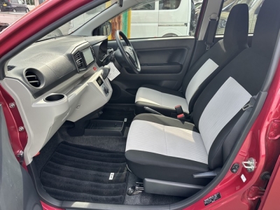 ミライース(ダイハツ)中古車 前席内装