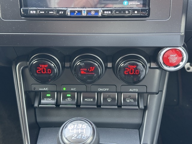 BRZ(スバル)中古車 14