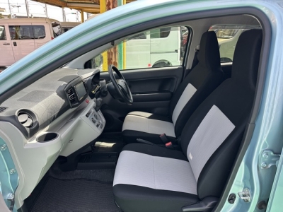 ミライースのOEM(ダイハツ)中古車 前席内装