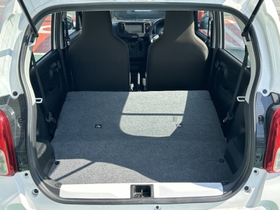 アルトのOEM(スズキ)中古車 内外装写真他１