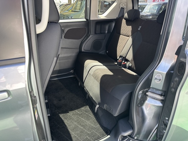 eKクロススペース(三菱)中古車 4