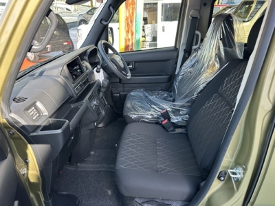 アトレー(ダイハツ)届出済未使用車 前席内装