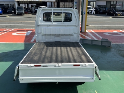 キャリイトラックのOEM(スズキ)中古車 内外装写真他