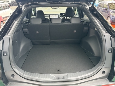 bZ4X(トヨタ)中古車 内外装写真他２