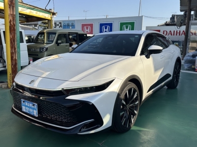 クラウンクロスオーバー(トヨタ)中古車 前方