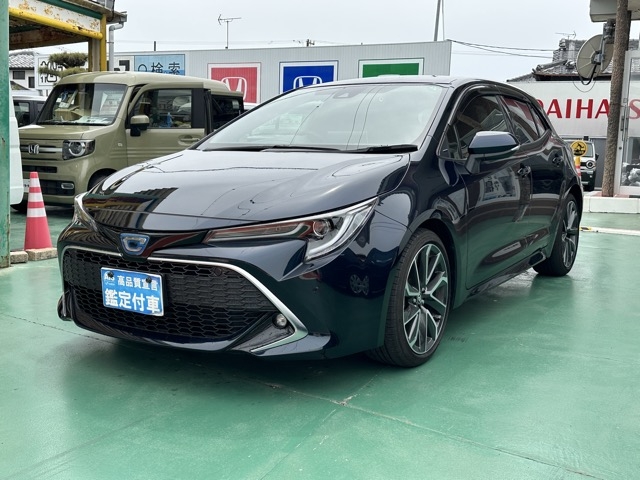 カローラスポーツ(トヨタ)中古車 1