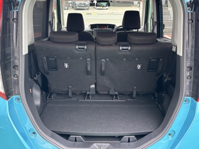 ルーミー(トヨタ)中古車 内外装写真他１