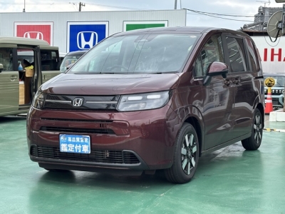新型フリード(ホンダ)登録済未使用車 前方