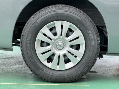 キャラバン(ニッサン)レンタ登録済未使用車 内外装写真他２