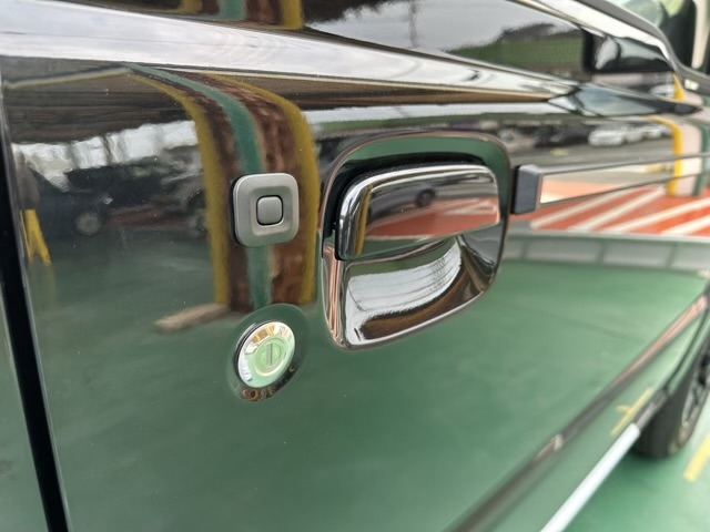 ジムニー(ダムド)新車見本展示無 12