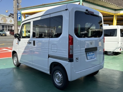 N-VAN(ホンダ)届出済未使用車 後方