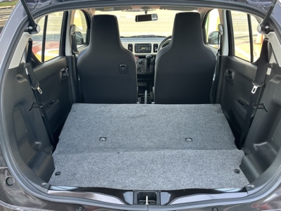 アルトのOEM(スズキ)中古車 内外装写真他１