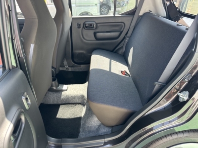 アルトのOEM(スズキ)中古車 後席内装