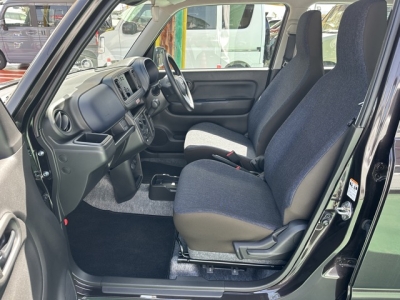 アルトのOEM(スズキ)中古車 前席内装
