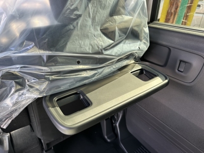 新型N-BOX(ホンダ)届出済未使用車 内外装写真他１