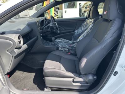 GRヤリス(トヨタ)中古車 前席内装