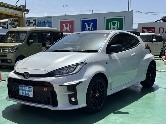 GRヤリス(トヨタ)中古車 1