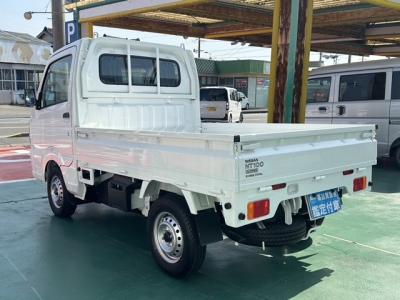 キャリイトラックのOEM(スズキ)届出済未使用車 後方
