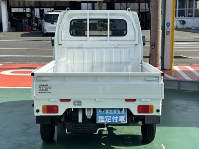 キャリイトラックのOEM(スズキ)届出済未使用車 内外装写真