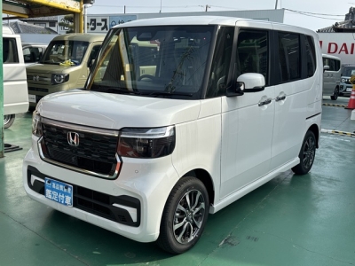 新型N-BOX(ホンダ)届出済未使用車 前方
