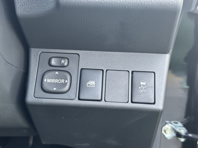 コペンのOEM(ダイハツ)届出済未使用車 内外装写真他２