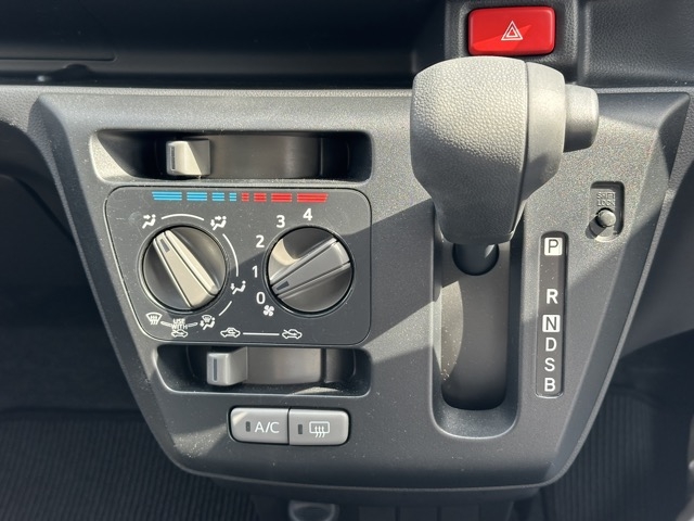 ミライース(ダイハツ)中古車 13