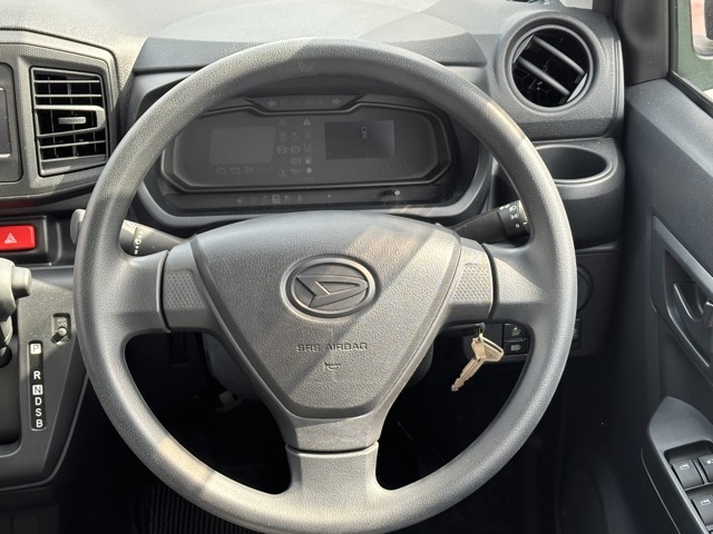 ミライース(ダイハツ)中古車 6