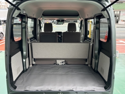 NV１００クリッパー(ニッサン)中古車 内外装写真他１