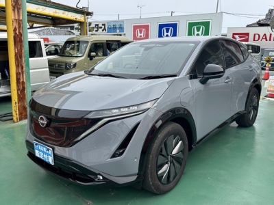 アリア(ニッサン)登録済未使用車 前方