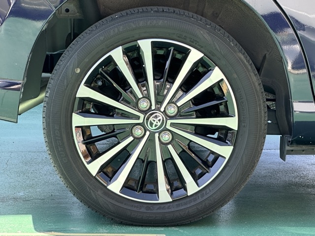 ルーミー(トヨタ)中古車 11