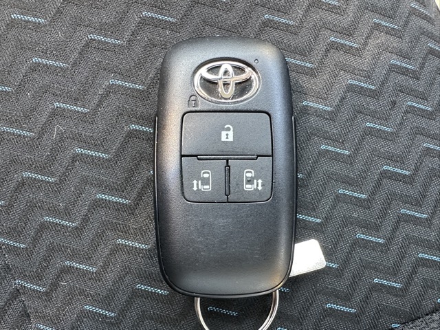 ルーミー(トヨタ)中古車 28