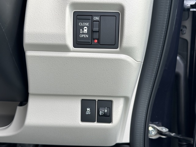 N-BOX(ホンダ)届出済未使用車 14