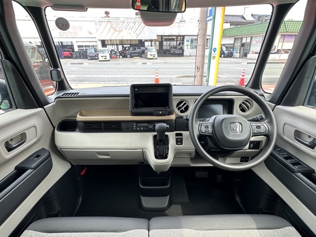 N-BOX(ホンダ)届出済未使用車 5
